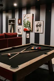 The Benton | Hot Tub | Theater | 5 Mins to Denver - Image 4