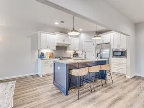 Kingsport Modern Oasis - Image 2