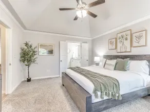 Kingsport Modern Oasis - Image 3