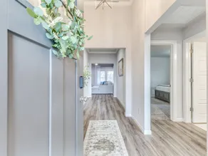 Kingsport Modern Oasis - Image 4