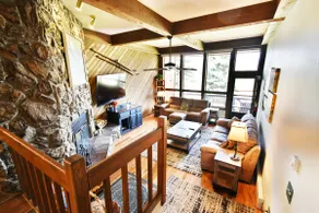 BIG Unit Near Lake, Rec Path, Dining! HOA Hot Tub - Image 5