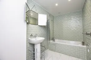 Chic apartment - 3BR/8P - Canal Saint-Martin - Image 5
