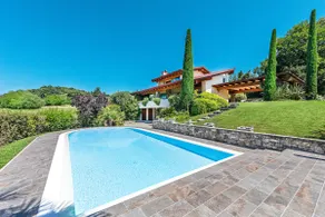 Villa Vittoria by Whale Homes - Image 4