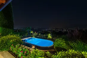 Villa Vittoria by Whale Homes - Image 5