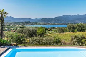 Villa Vittoria by Whale Homes - Image 2