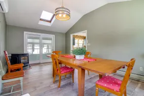 Hiking & Skiing Galore! Home in East Wallingford - Image 4