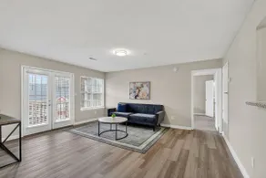 Comfy stay with patio and laundry near Atlanta - Image 4
