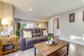 1 Mi to Historic Dtwn: Dog-friendly Everett Home! - Image 5