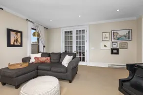 The Maple Suite - Historic Charm, Modern Luxury, F - Image 4