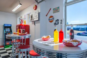 Candy Land Lane- 3 Bedrooms | Retro Game Room! - Image 4