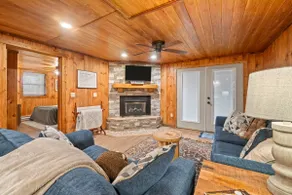 Ginger Stag Log Cabin w/ Fire Pit - Image 5