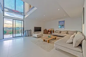 Poppy Villa - With pool, sea view - Image 2