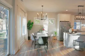Cozy Cottage in the Heart of Huntersville - Image 3