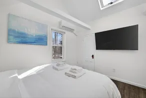 Coastal Westbrook Loft Vaulted Ceilings & Lvl 2 EV - Image 3