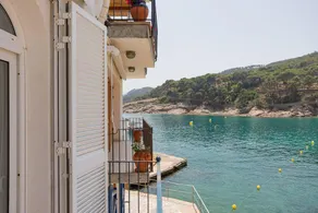 freshwater 1 - apartment on the first line of m - Image 4