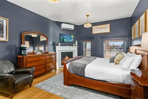 Vermilion Suite, Heirloom Hotel Collection - Image 2