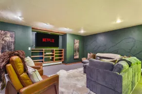 2 mile to Gondola|Hot Tub|Sauna|Fam Friendly - Image 5