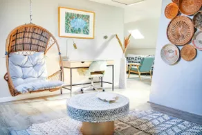 Downtown Warren Top Floor Loft 3BR: Spa | Walkable - Image 5