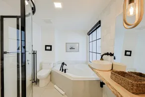Lac des Sables Lofts – Loft 5 - Image 2
