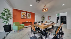 Spacious 6BR House | Sleeps 15 | 1GB|WD | Galleria - Image 2