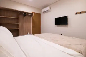 3 Bedroom Beachfront Apartment with Private Pool - Image 3