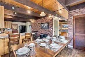 Sleeps 12 | Hike, bike, raft near Blackstone - Image 4