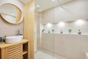 Stunning Duplex 1BR/4P – Notre-Dame Cathedral - Image 5