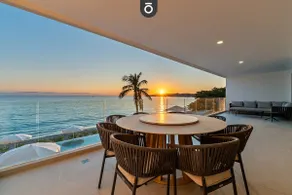 Beachfront 3BR + Ocean Views + Gym | Panarea 1B - Image 4