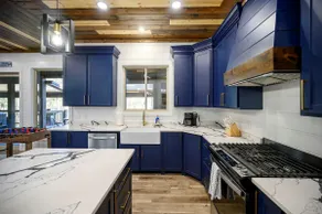 Scenic Riverfront Escape: Outdoor Oasis w/ Hot Tub - Image 2