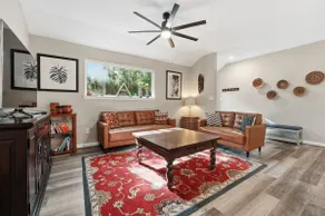 Cozy Cottage in Lost Pines w/Deck & Forest Views - Image 5