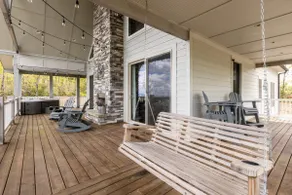 Mountain Top Escape w/ Hot Tub, Fireplace & Views - Image 4