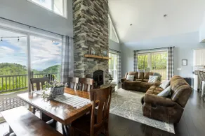 Mountain Top Escape w/ Hot Tub, Fireplace & Views - Image 5