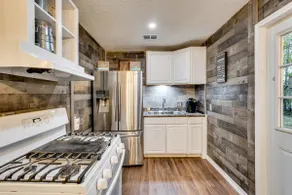 Near Wineries & Guadalupe River! Stylish Home - Image 2