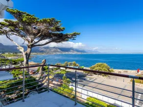 Hermanus Luxury Penthouse - Image 2