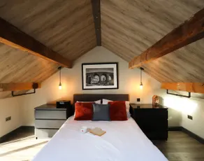 The Cosy by Birch Stays - Image 3