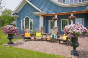 The Harbourview Retreat - Image 2
