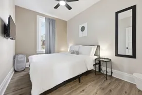 Stylish Mt. Washington Home with Private Deck and Easy Access to Downtown and Stadiums - Image 2