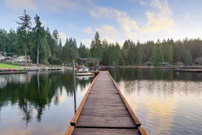 Lake-view Woodinville Retreat w/ Hot Tub + Theater - Image 1