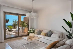 Elegant 3br with Incredible Sea Views - Image 4
