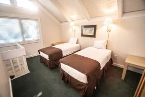 New Bern Escape! 2BD + Loft Townhome w/ Kitchen - Image 4