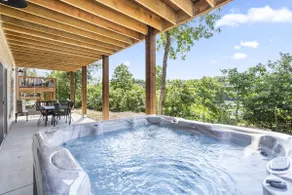 Shore Beats Workin' | Hot Tub, Pool | Lake Access - Image 4