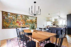 NEW: Chic Family Home in Boutique Town - Image 3