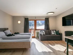 Holiday apartment with fantastic mountain views - Image 4