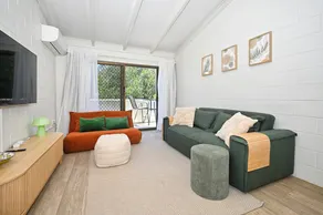 Beachfront 1BR, Loft - Surf, Cafe, Relax - Image 2