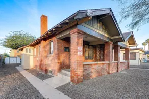 1 Mi to Dtwn, Chase Field! Getaway Near Light Rail - Image 3