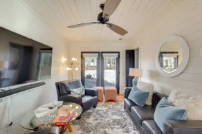 Dock & Serene Views, Lakefront Home in Chappells - Image 4