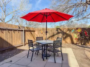 Dog-Friendly South Austin w/ Private Yard! - Image 3