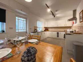 6 Mill Road - Image 4