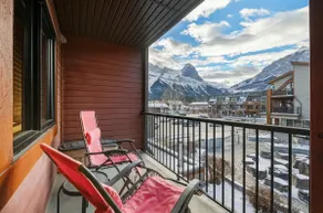 Beautiful Peak Vista - 2BR w Stunning Mt Views - Image 5