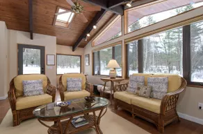 Green Mountain Retreat close to skiing - Image 4